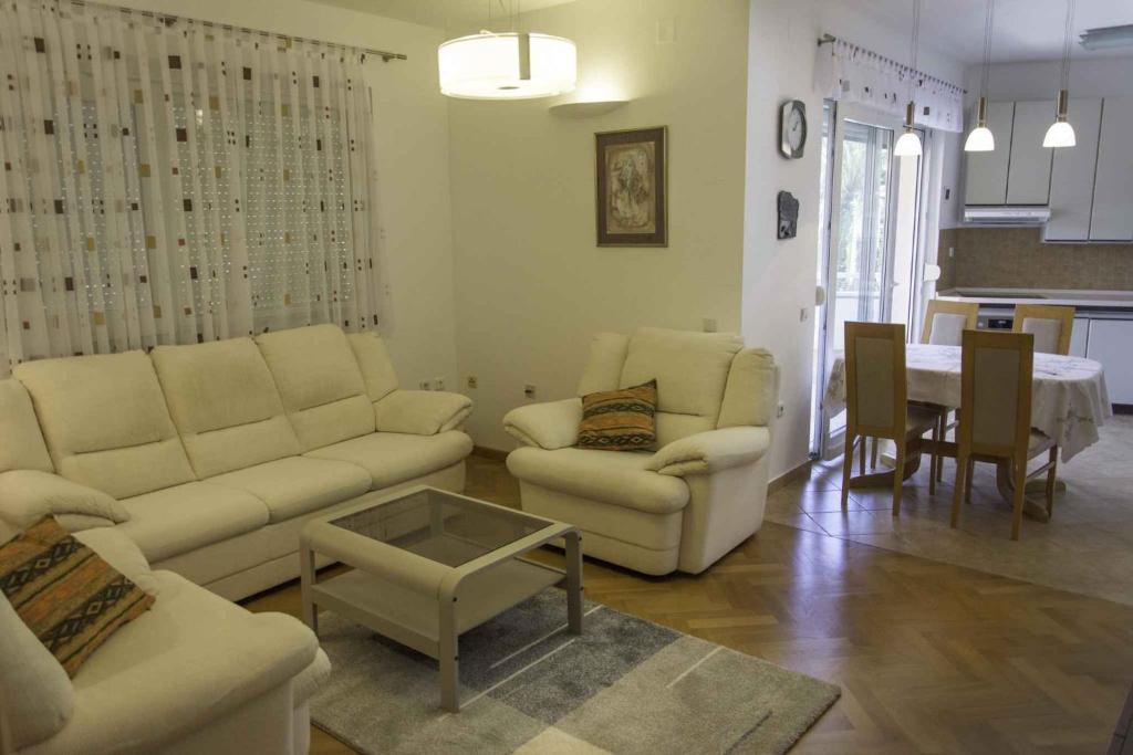 Fotografie z fotogalerie ubytování Apartment in Biograd na Moru 35667 v destinaci Biograd na Moru