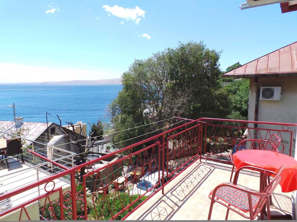 Fotografia z galérie ubytovania Apartment Karlobag/Velebit Riviera 34907 v destinácii Karlobag