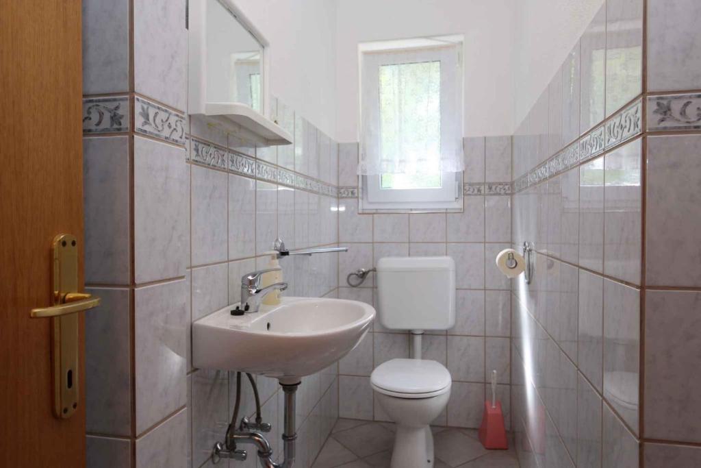 Koupelna v ubytování Apartments in Silo/Insel Krk 13454