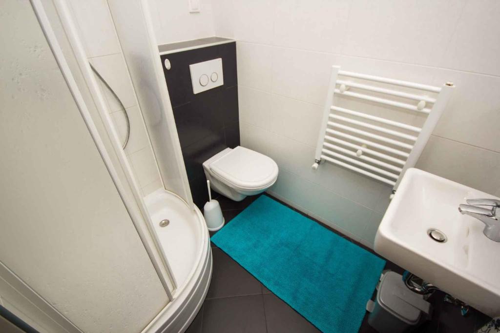 Kúpeľňa v ubytovaní Apartment in Seget Donji 7430