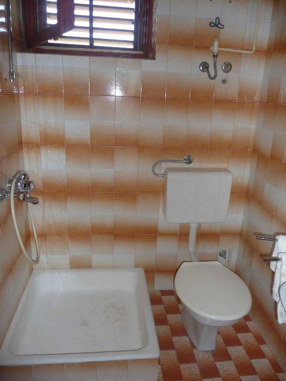 Fotografia z galérie ubytovania Apartment in Rab/Insel Rab 16488 v destinácii Mundanije