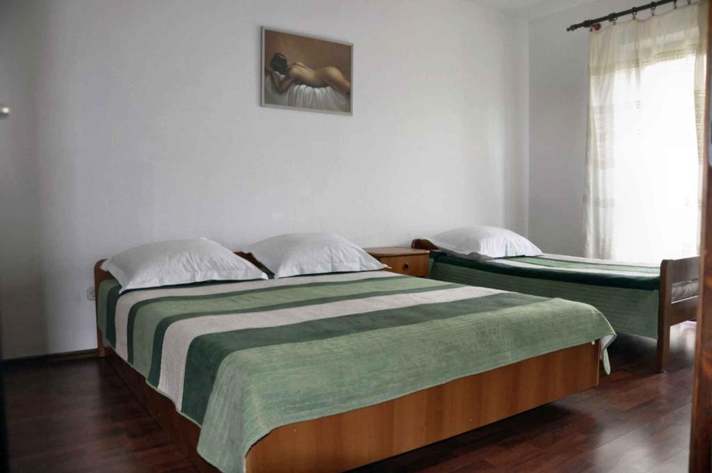 Fotografie z fotogalerie ubytování Apartments in Starigrad-Paklenica 6778 v destinaci Punta