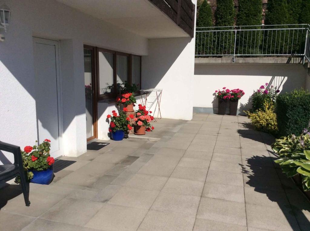 Vonkajšia záhrada v ubytovaní Apartment in Fulpmes/Tirol 711