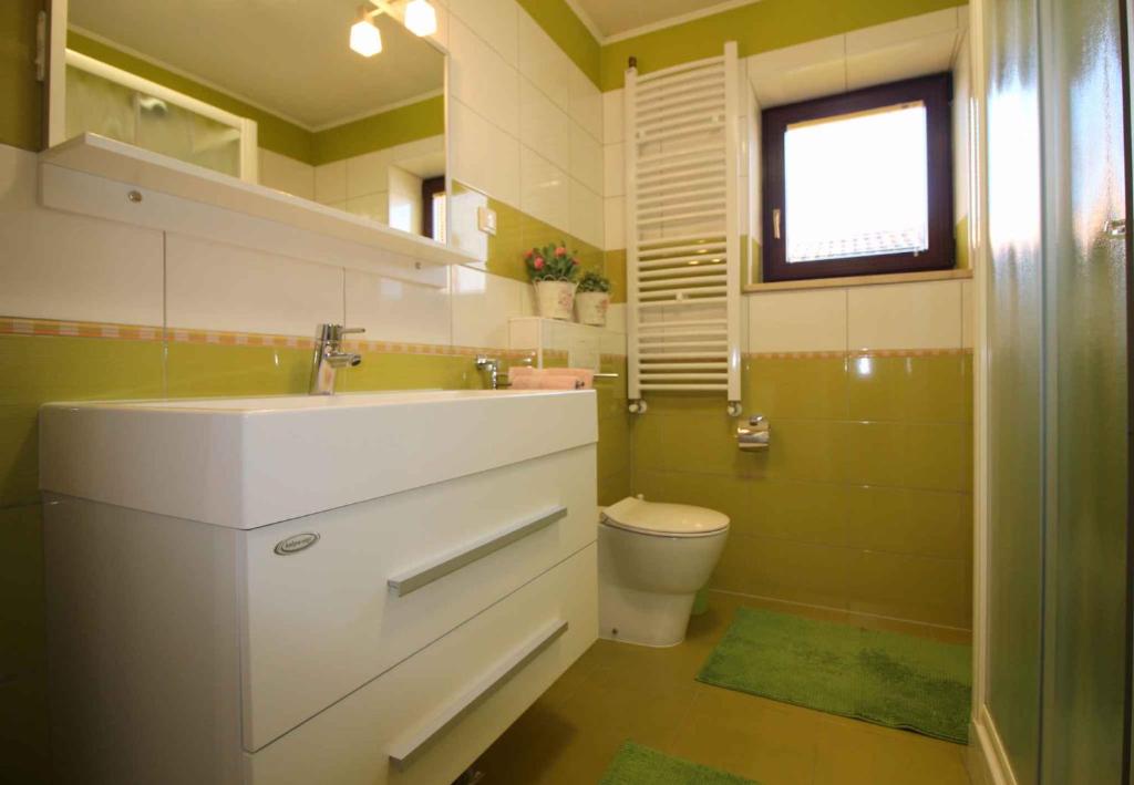 Koupelna v ubytování Apartment in Porec/Istrien 10446