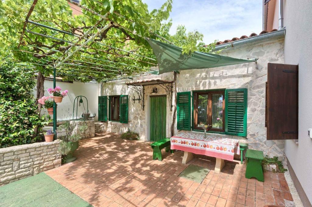 Holiday home in Marcana/Istrien 9970
