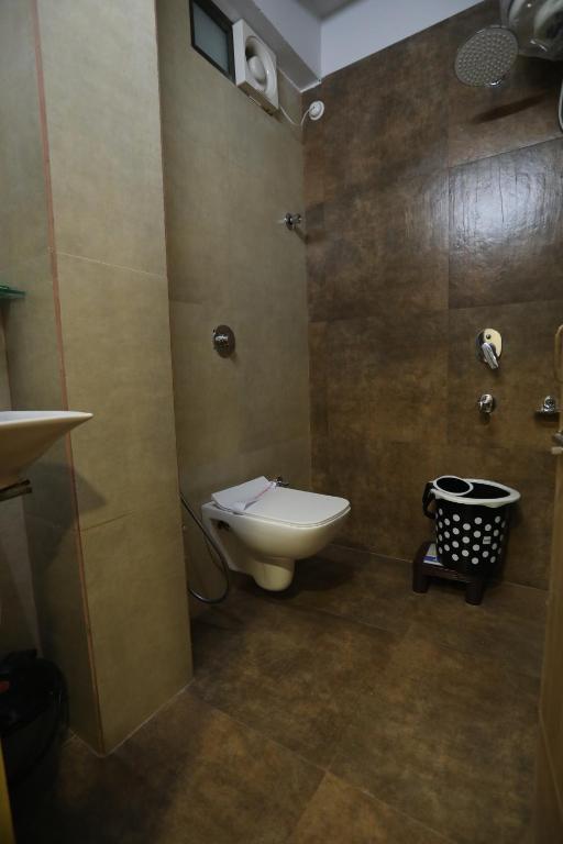Koupelna v ubytování VIPs Hotel Olive