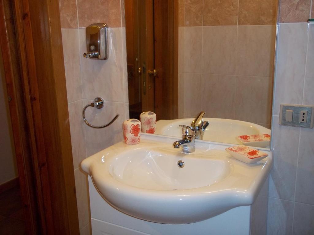 Łazienka w obiekcie B&B Vecchia Alghero