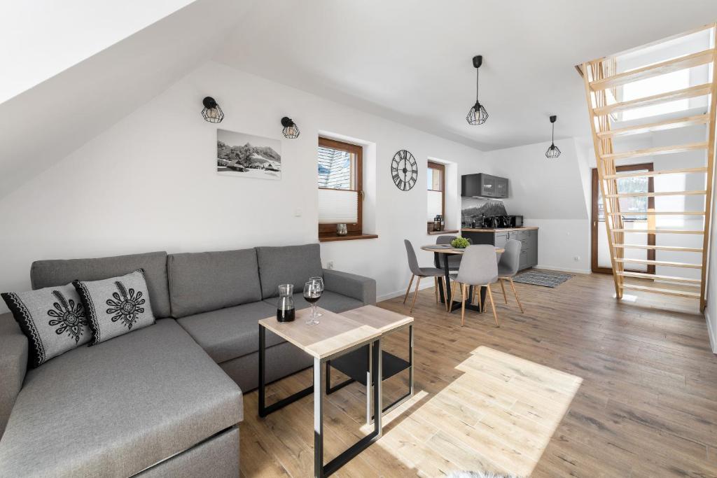 Posedenie v ubytovaní Apartamenty Skibowianka