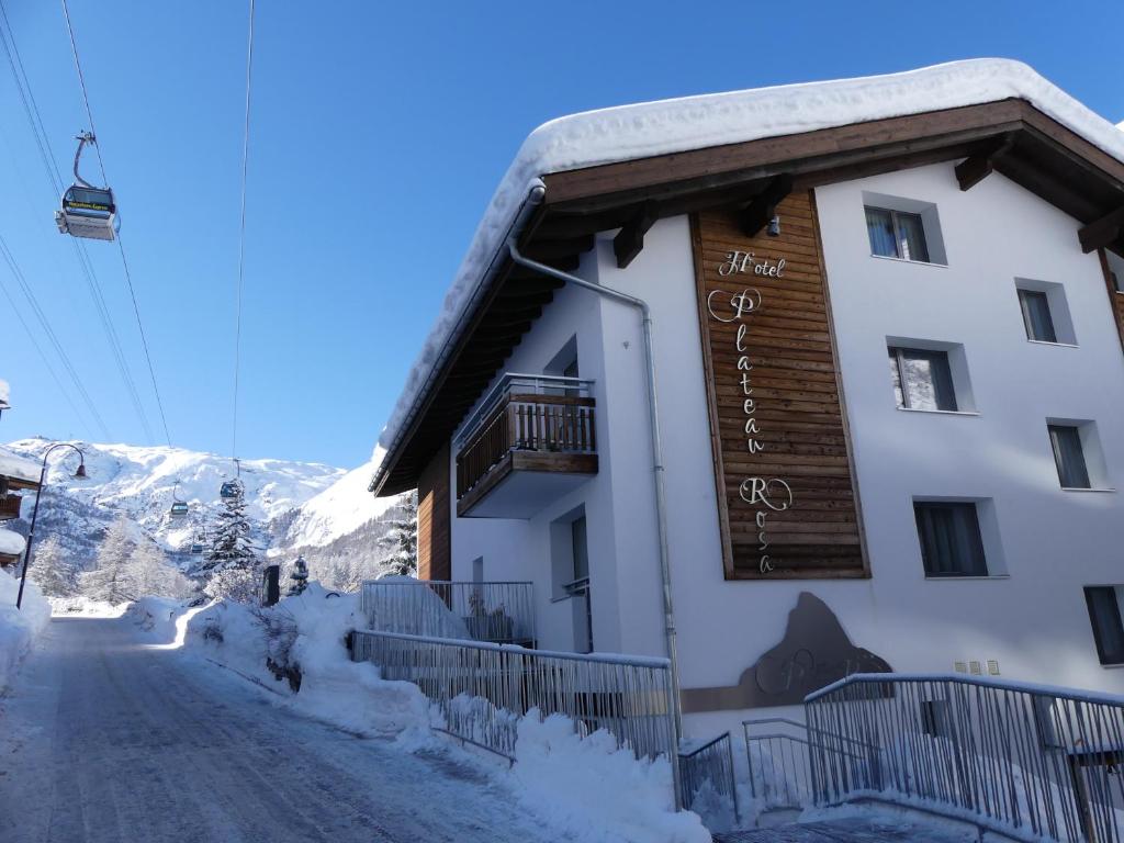 Hotel Plateau Rosa - Resim 9