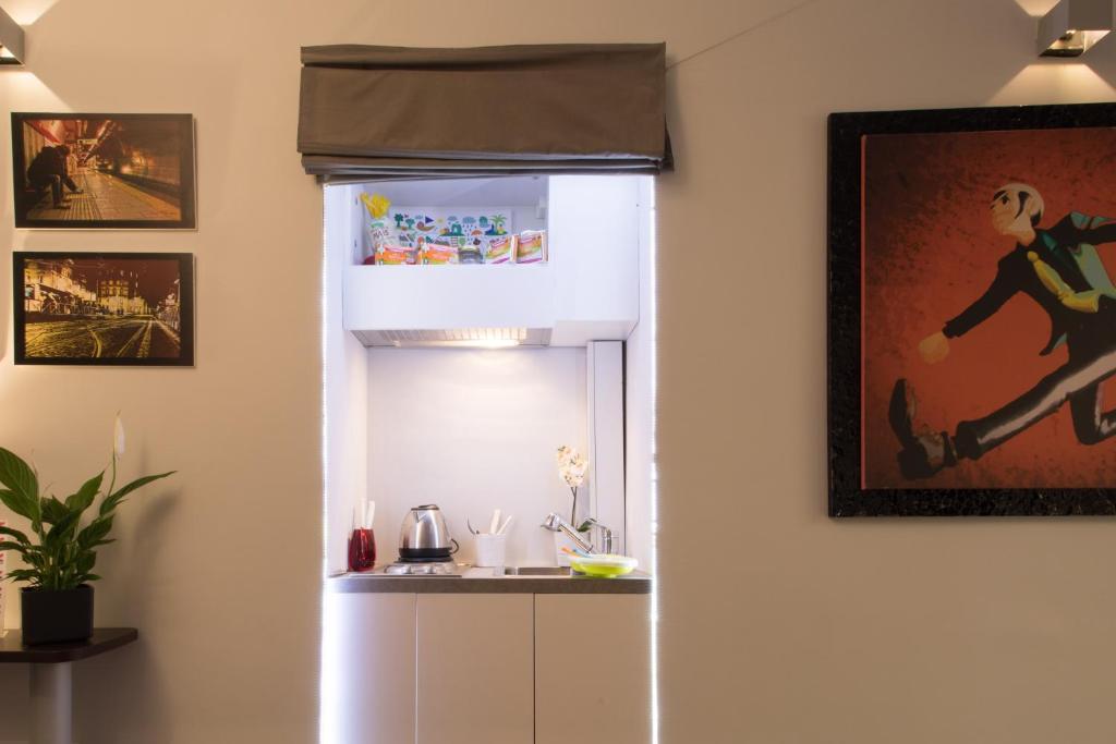A kitchen or kitchenette at Chroma Italy - Chroma Pente