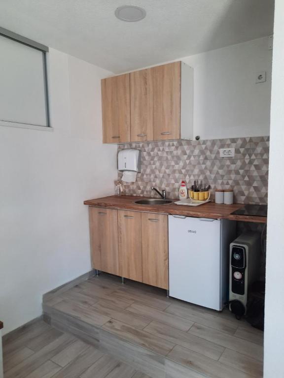 Casa Calda Apartments - Rey Suite