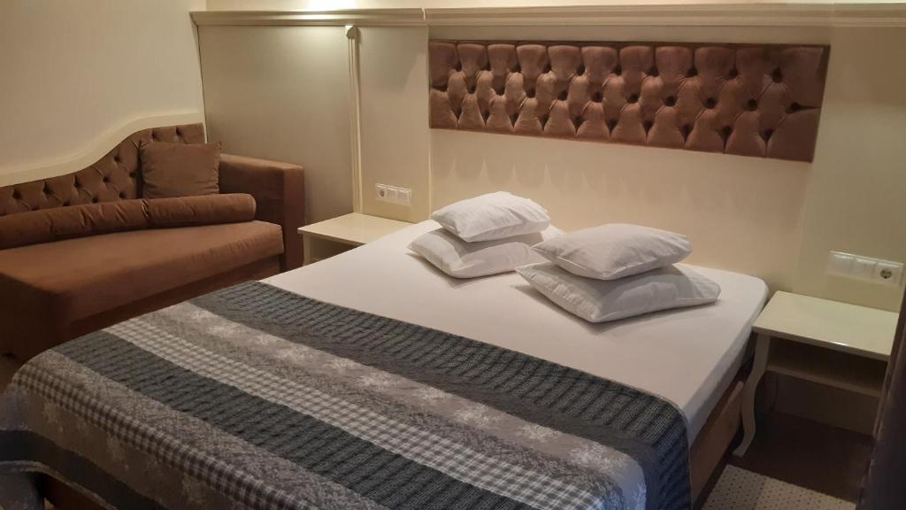 Hotel Holiday Maria - Triple Chambre Avec Terrasse