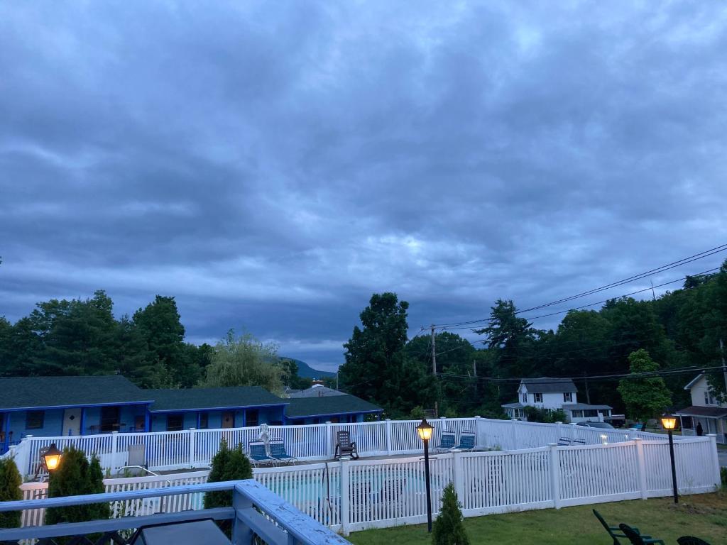 Fotografie z fotogalerie ubytování Hillside Motel v destinaci Lake George