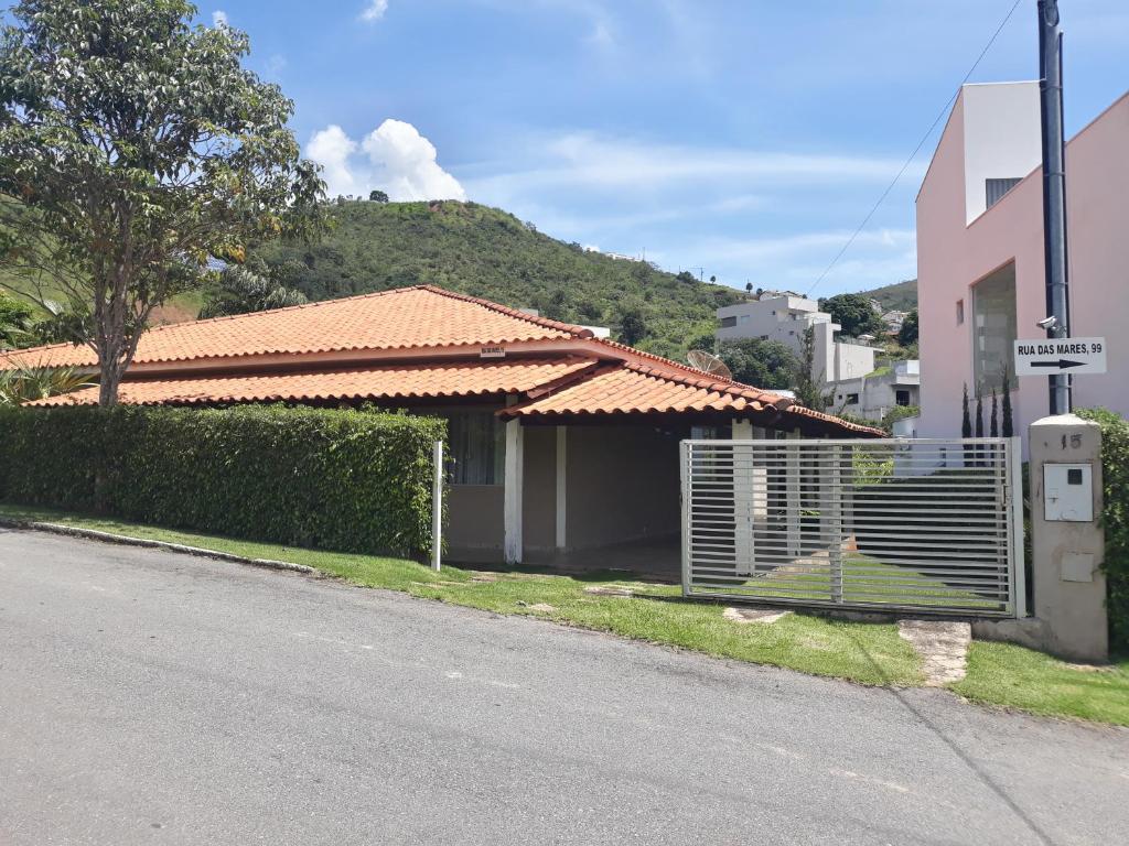  Casa Temporada em Escarpas do Lago - Capitólio MG