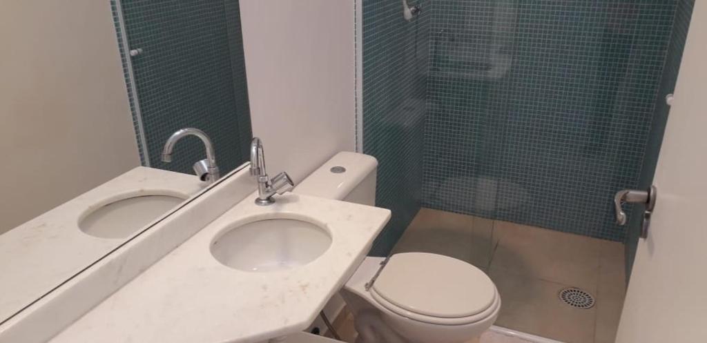  Casa em condomínio familiar com lazer completo