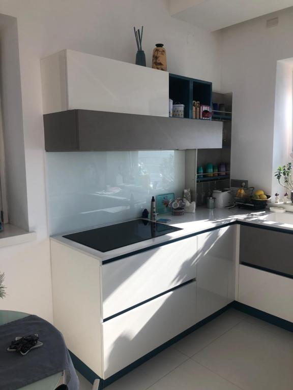 Kuchyň nebo kuchyňský kout v ubytování Manu's House Villetta Indipendente