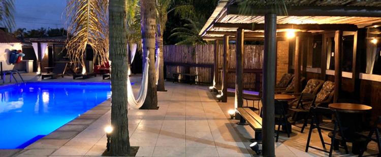  Lira Hotel & Restaurante