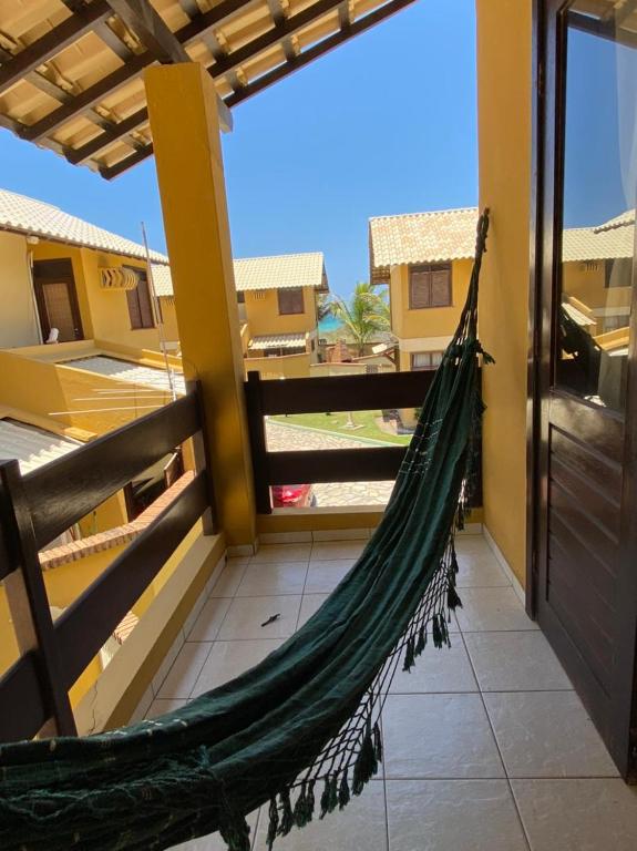  Casa Completa em condomínio à beira mar