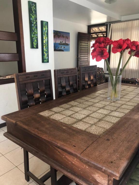  Casa Completa em condomínio à beira mar