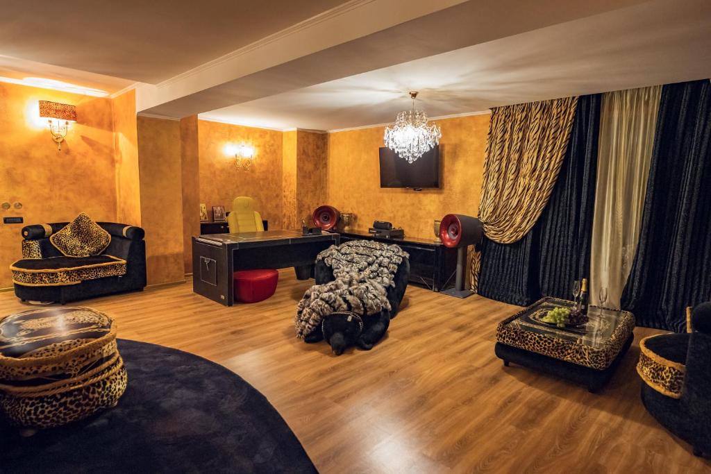 Posezení v ubytování MOFT Villa
