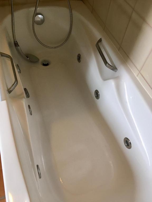 LUXE Golf, Piscina & Playa - Jacuzzi privado en la habitación en Lo Mendigo