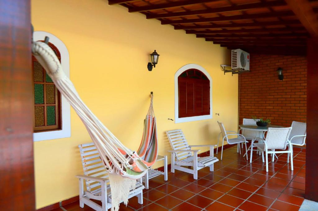  Casa Amarela Colonial - Casa de praia com piscina