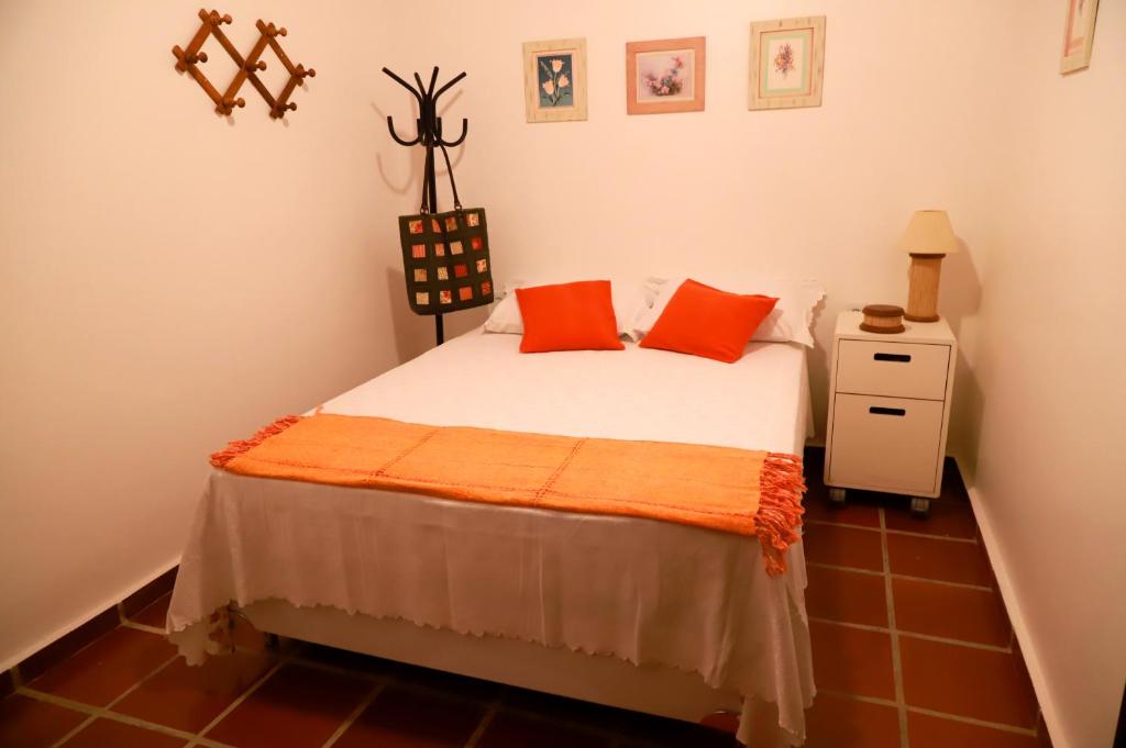  Casa Amarela Colonial - Casa de praia com piscina