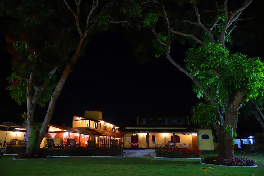  Casa Amarela Colonial - Casa de praia com piscina