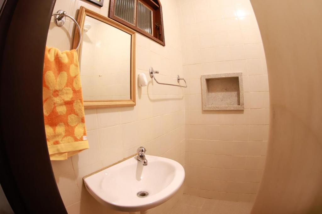  Casa Amarela Colonial - Casa de praia com piscina
