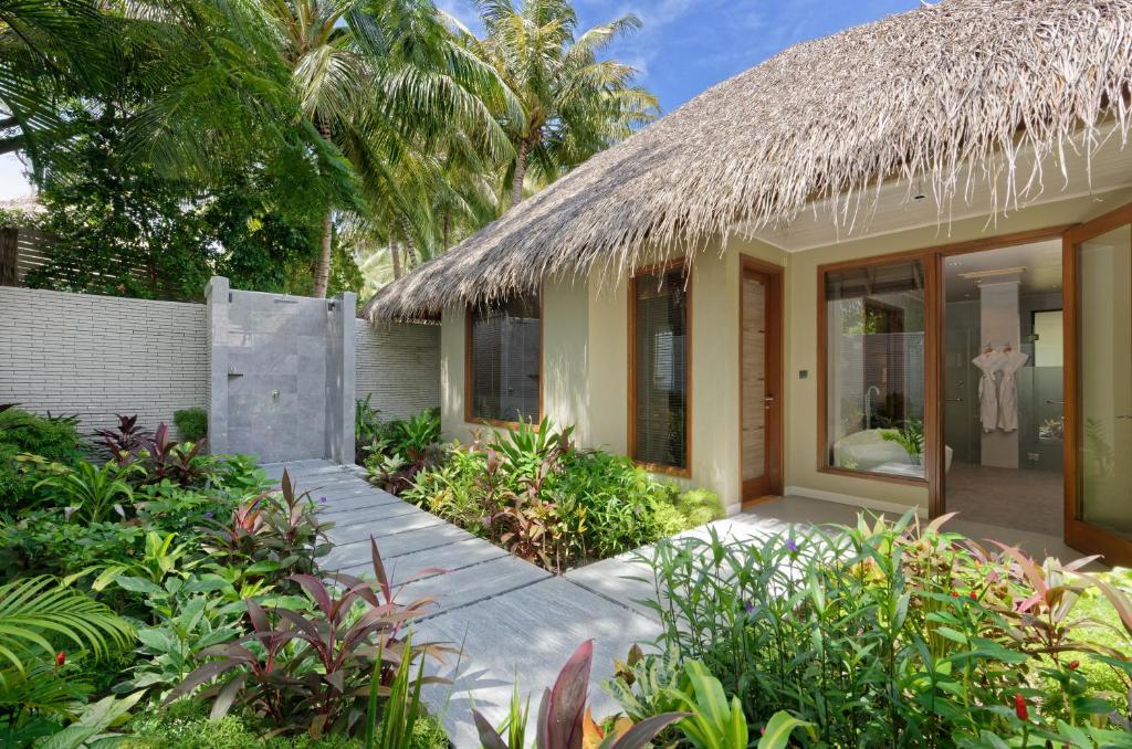 Baros Maldives photo