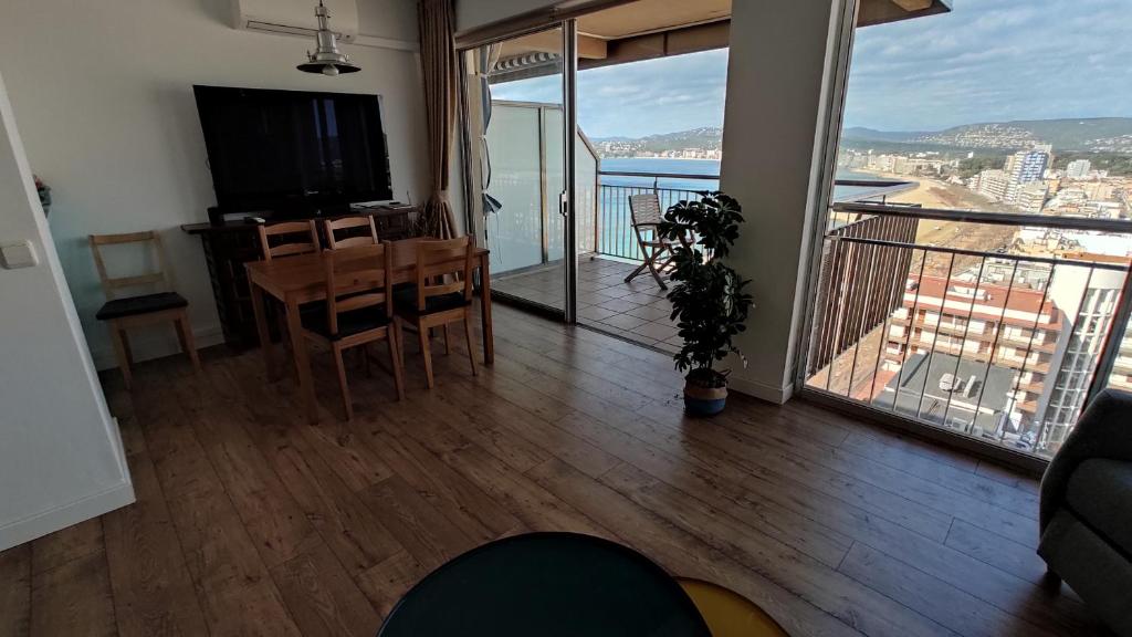 TV a/nebo společenská místnost v ubytování Apartament Núria