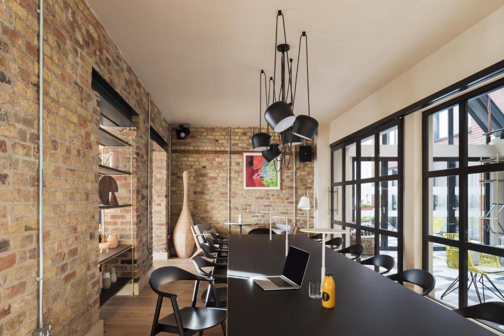 Zanzibar Locke - Resim 30