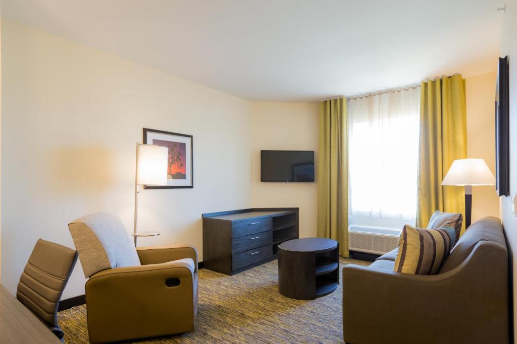 Candlewood Suites - Buda - Austin SW by IHG photo