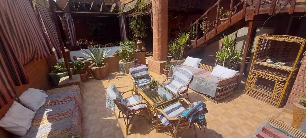 Balkón nebo terasa v ubytování Happy Land Luxor