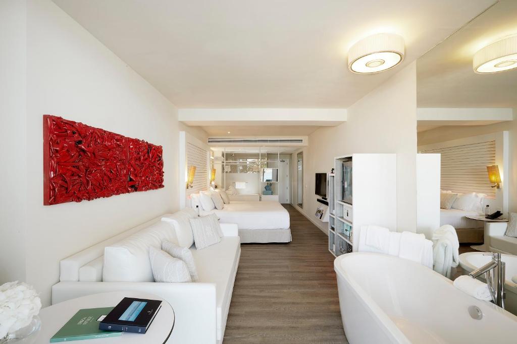 ME Ibiza - The Leading Hotels of the World, Santa Eularia des ...