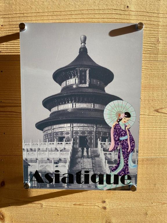 Fotografie z fotogalerie ubytování World Hotel v destinaci Saint-Vulbas