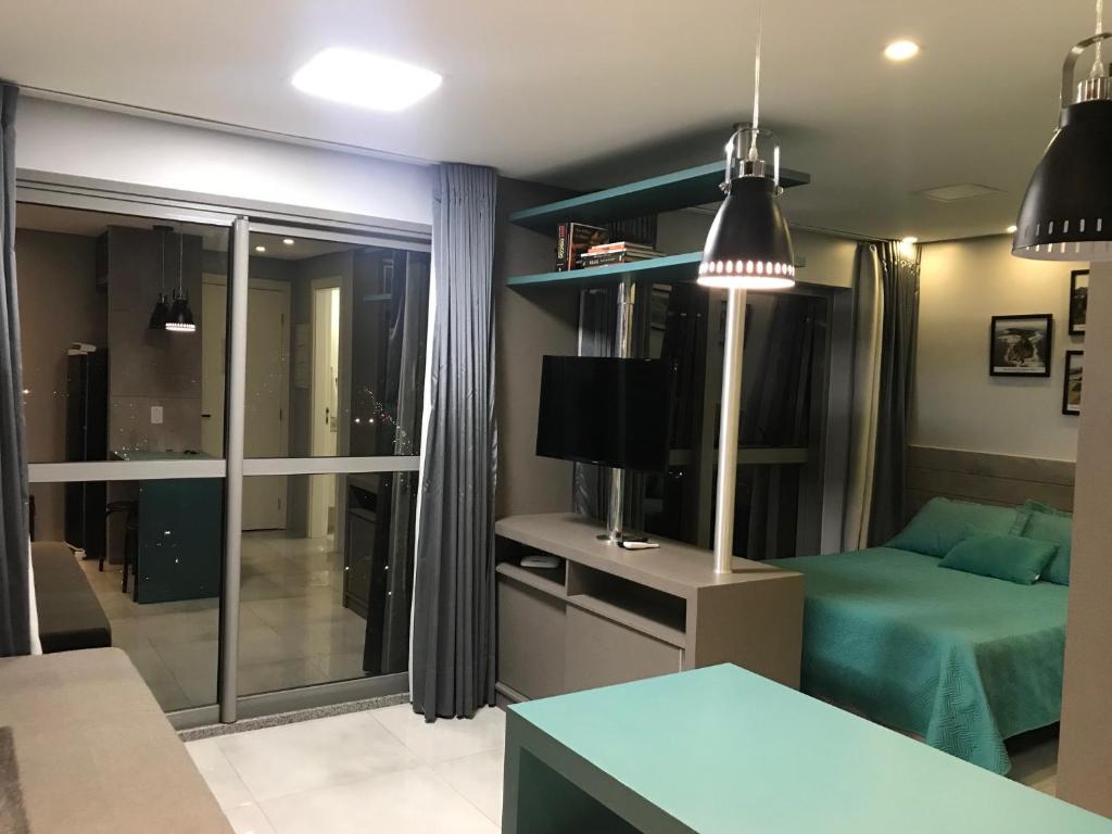  Apartamento decorado e equipado no 27º andar