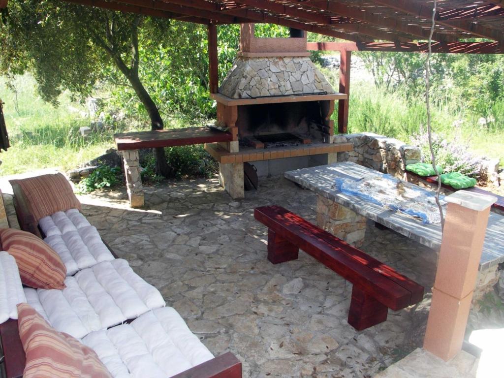 Fotografie z fotogalerie ubytování Holiday Home Vinisce (3484) v destinaci Vinišće