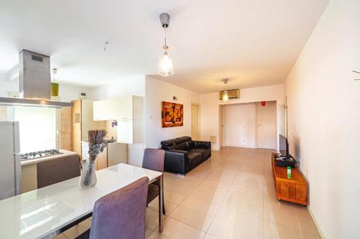 Kuchnia lub aneks kuchenny w obiekcie B&B Villa Montreux