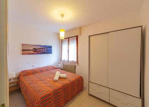 Łóżko lub łóżka w pokoju w obiekcie B&B Villa Montreux