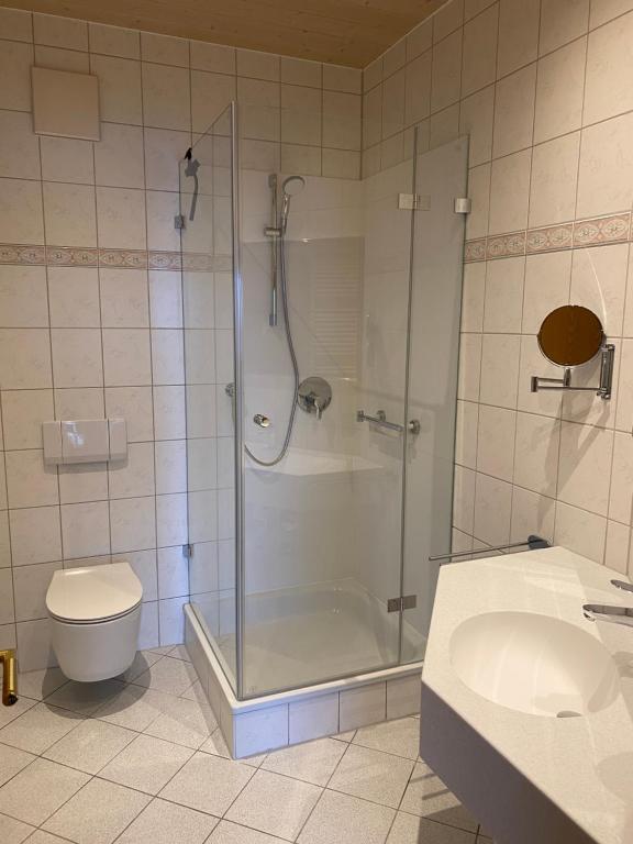 Koupelna v ubytování Landhaus Sonnenbichl