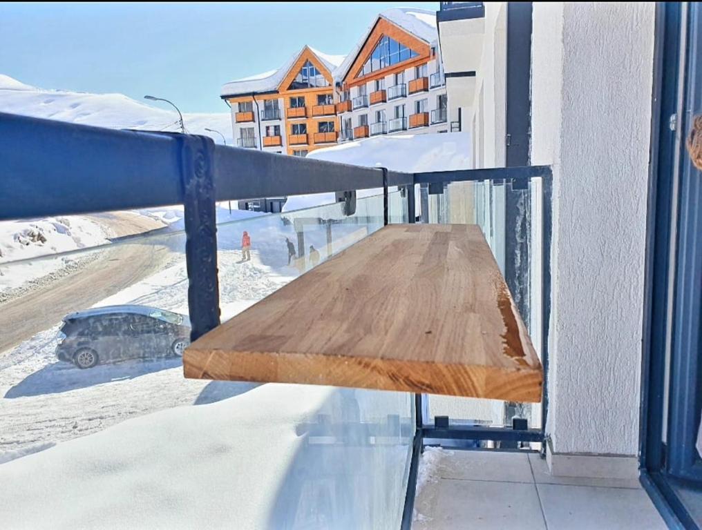 Balkón nebo terasa v ubytování Redco, New Gudauri, Twins
