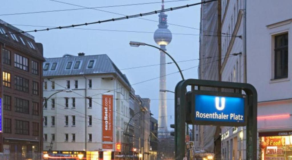 Fotografie z fotogalerie ubytování easyHotel Berlin Hackescher Markt v Berlíně