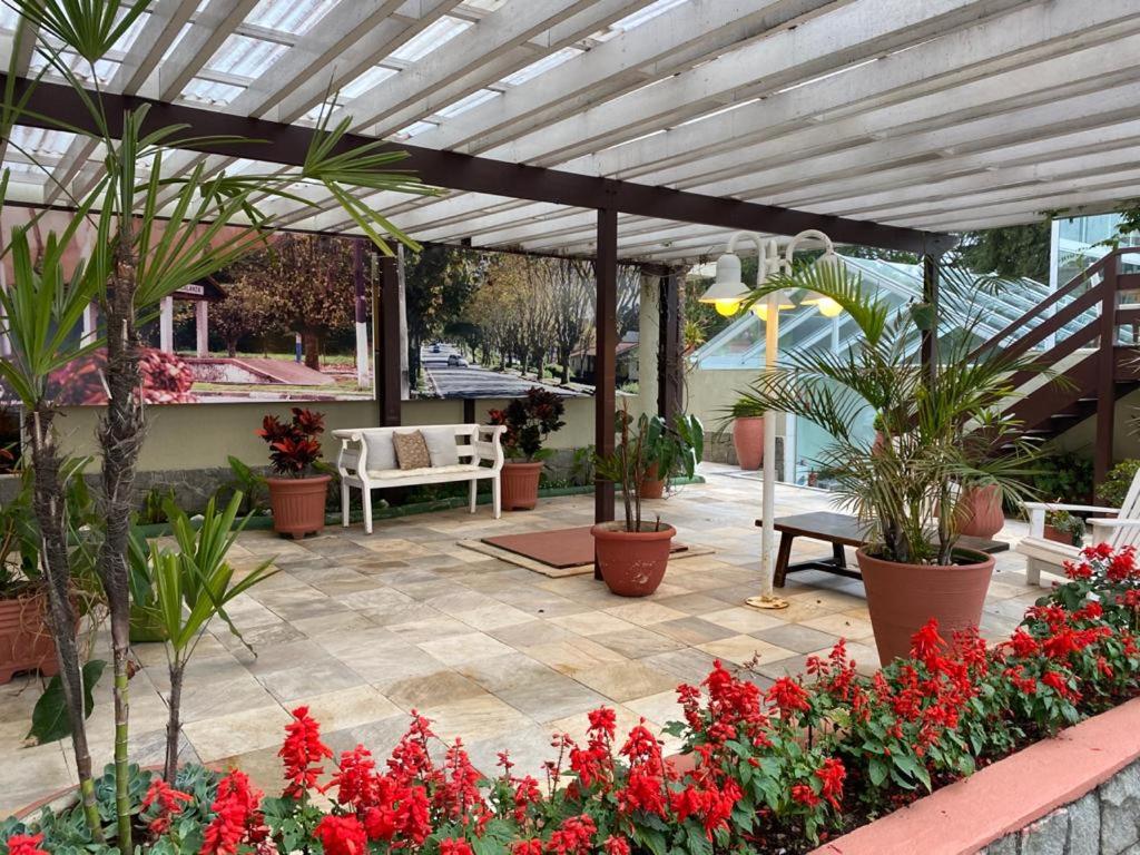  Hotel Parque das Flores