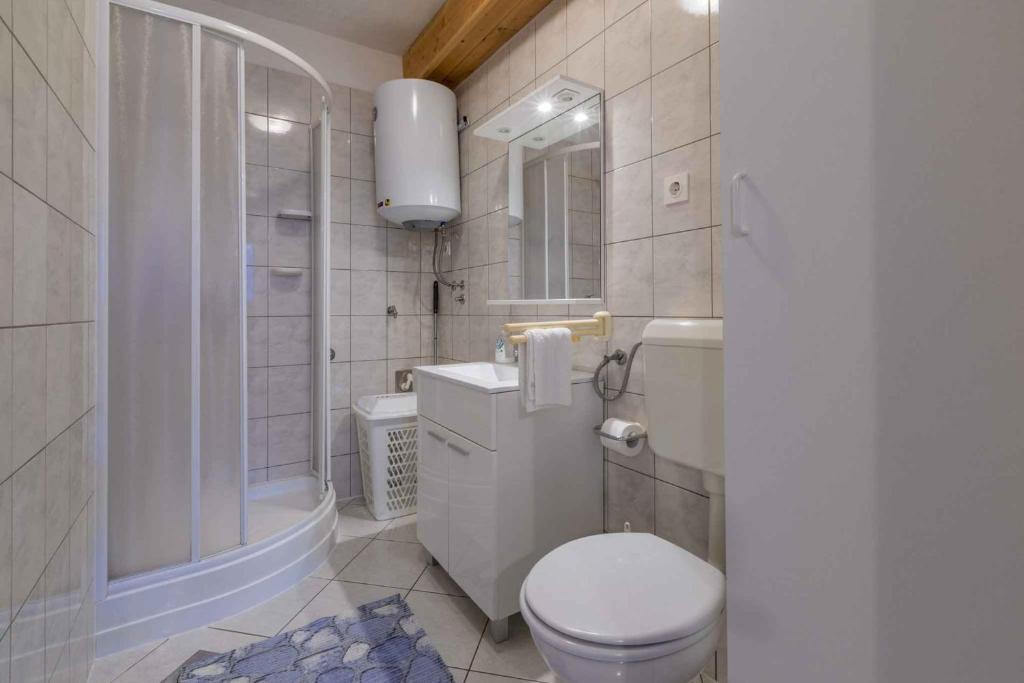 Kúpeľňa v ubytovaní Studio in Selce 39357