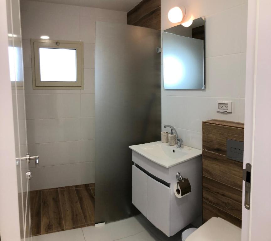 SleepWell Suite - Two-Bedroom House
