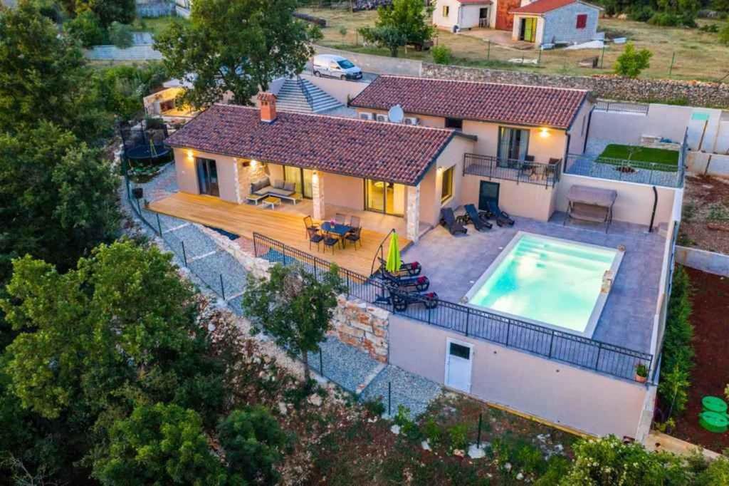 Fotografie z fotogalerie ubytování Holiday home in Marcana/Istrien 39953 v destinaci Marčana