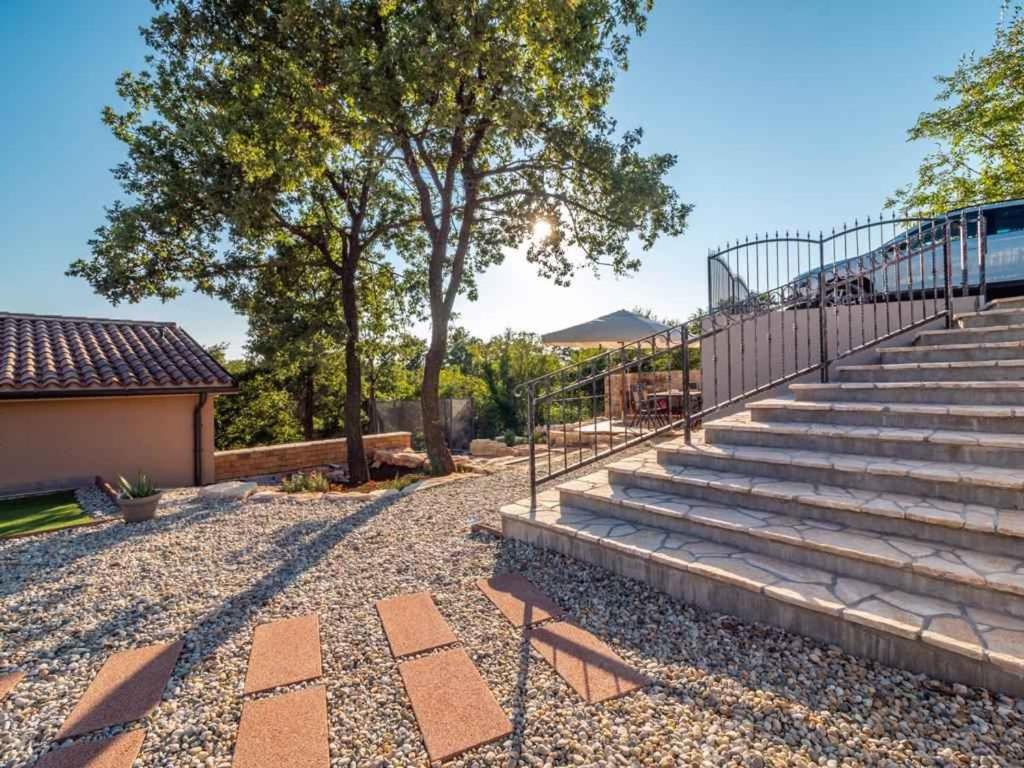 Fotografie z fotogalerie ubytování Holiday home in Marcana/Istrien 39953 v destinaci Marčana