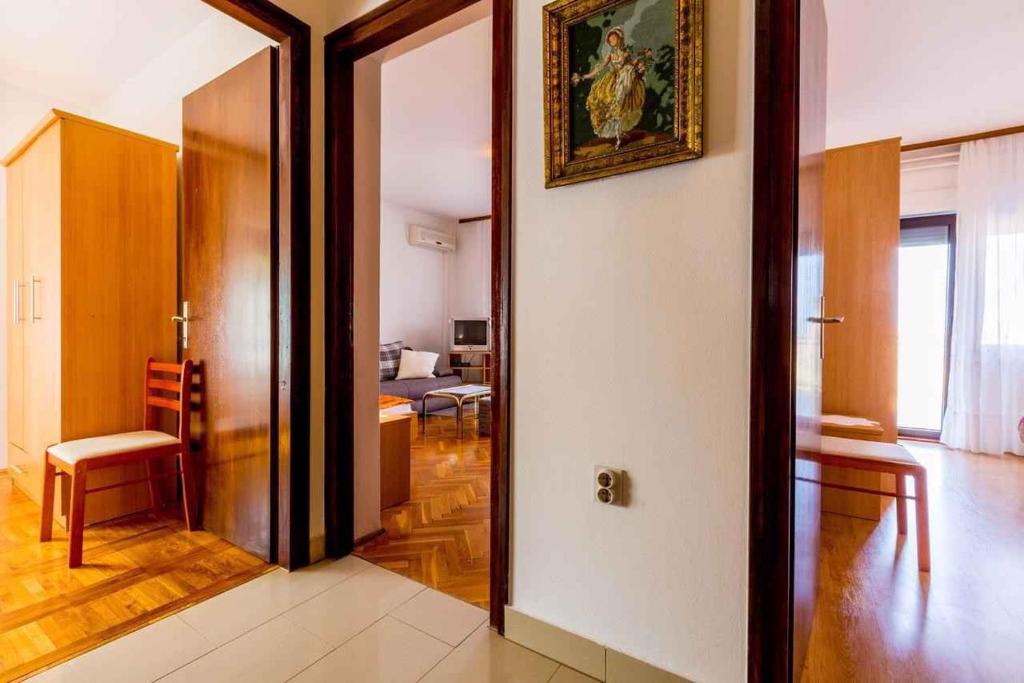 Posteľ alebo postele v izbe v ubytovaní Apartment in Crikvenica 14098