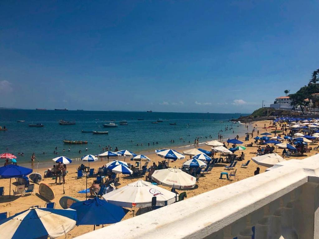  BR01 Quarto e Sala a 300m da Praia do Porto Barra